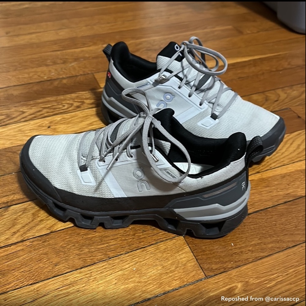 On Cloud On Running Cloudwander Waterproof Shoes